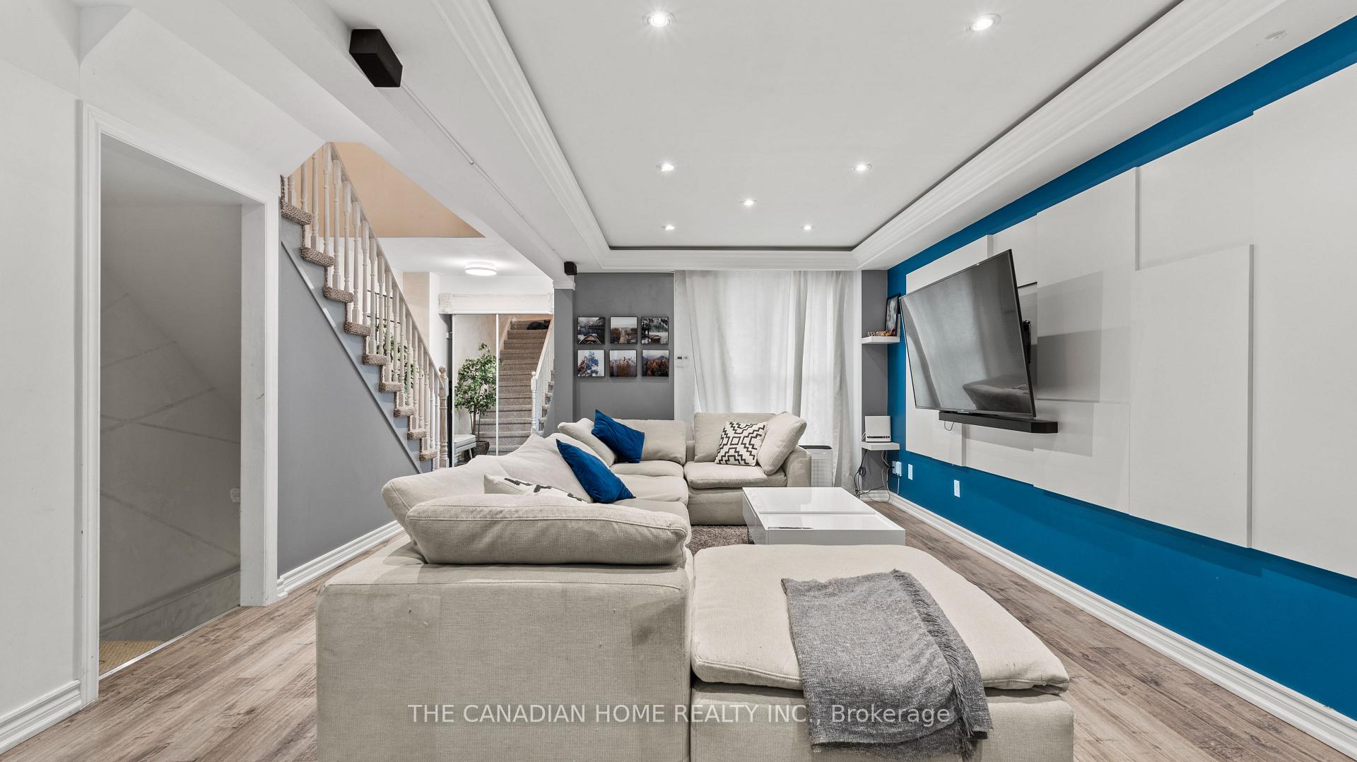 Photo 5 of 2150 Duberry Drive, Pickering, Brock Ridge — HOMEH