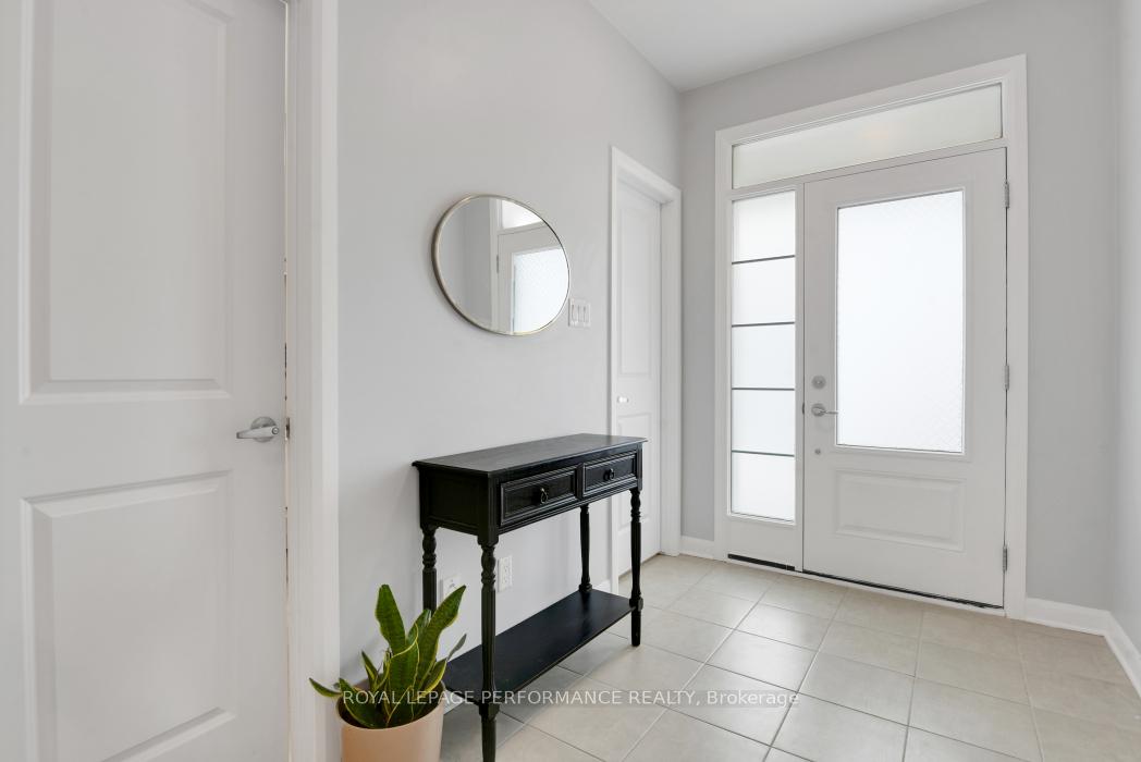 Photo 2 of 282 Aquarium Avenue, Ottawa, Avalon West — HOMEH