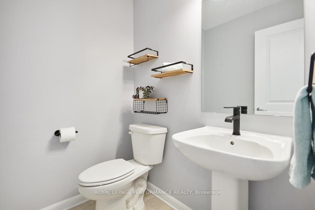Photo 15 of 282 Aquarium Avenue, Ottawa, Avalon West — HOMEH