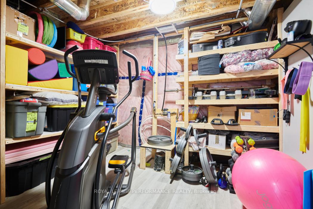 Photo 33 of 282 Aquarium Avenue, Ottawa, Avalon West — HOMEH