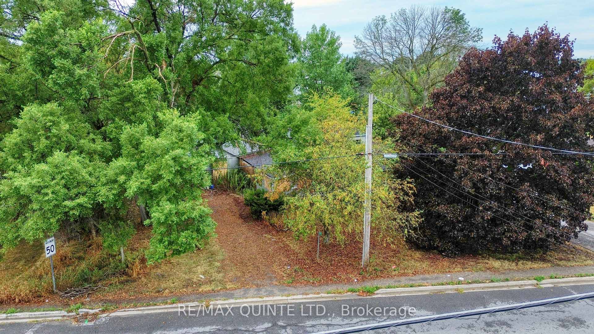 Photo 6 of 74 County Rd 3, Prince Edward County, Ameliasburg Ward — HOMEH