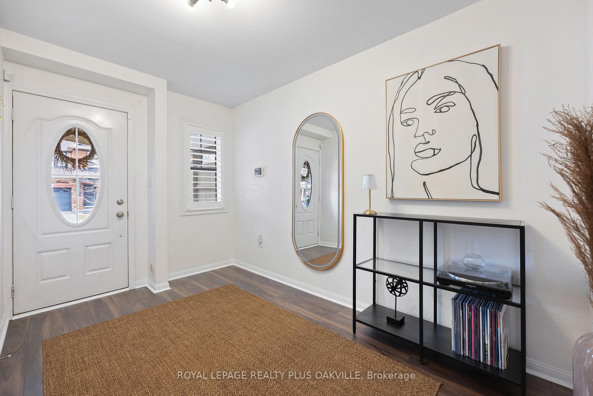 Photo 4 of 60 Gleave Terrace, Milton, Harrison — HOMEH