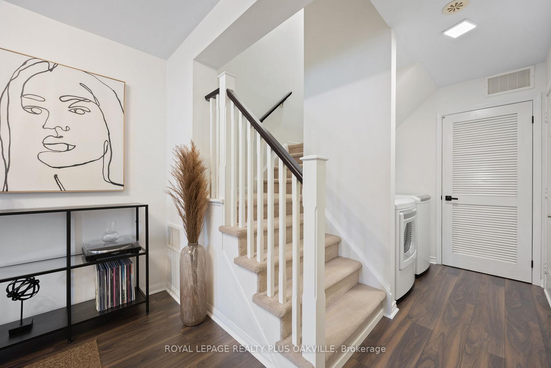 Photo 5 of 60 Gleave Terrace, Milton, Harrison — HOMEH