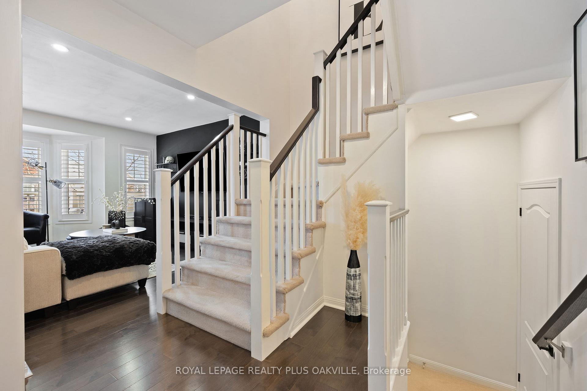 Photo 7 of 60 Gleave Terrace, Milton, Harrison — HOMEH
