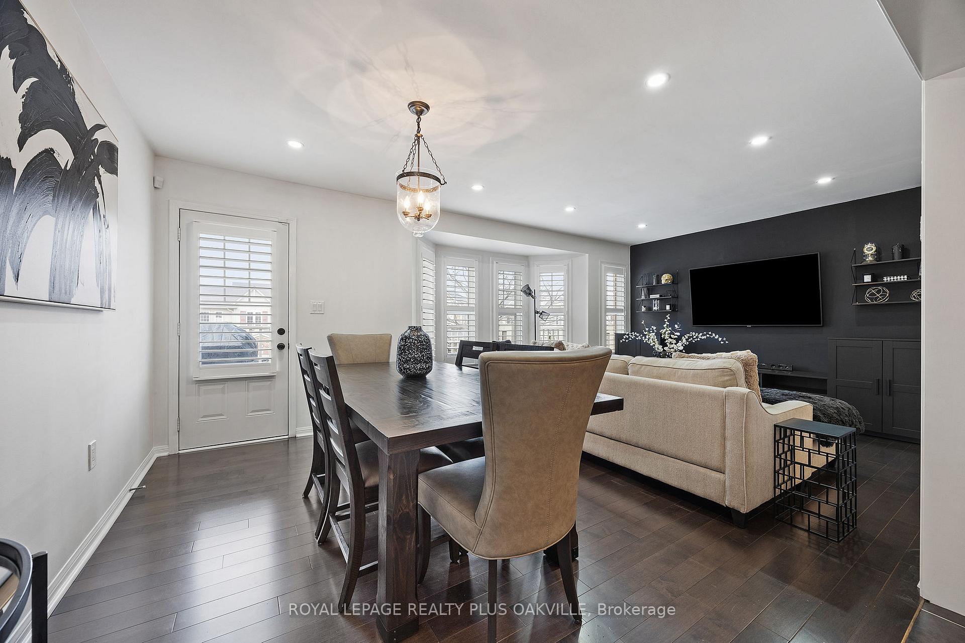Photo 13 of 60 Gleave Terrace, Milton, Harrison — HOMEH