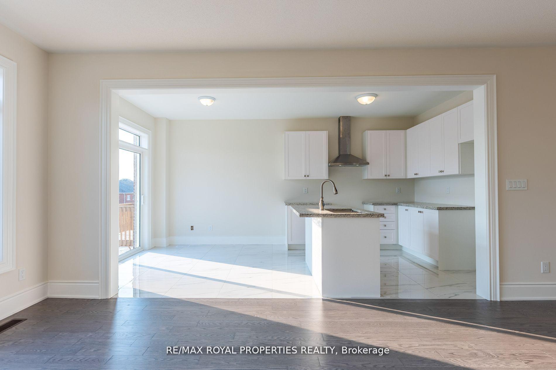 Photo 16 of 1874 Fosterbrook Street, Oshawa, Taunton — HOMEH