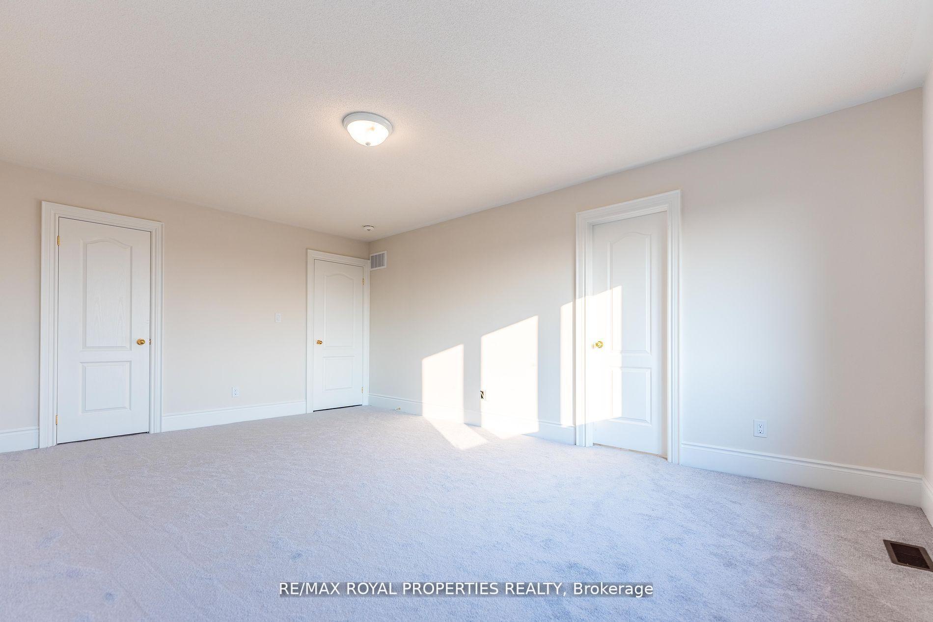 Photo 29 of 1874 Fosterbrook Street, Oshawa, Taunton — HOMEH