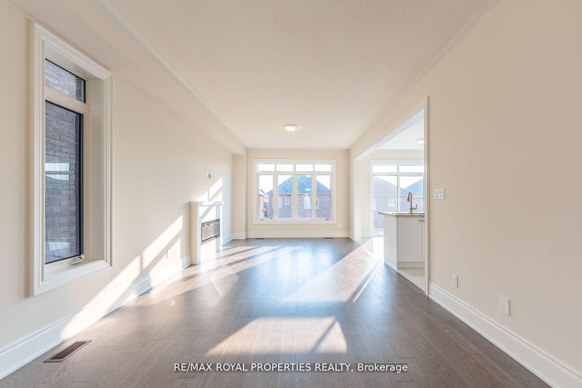 Photo 31 of 1874 Fosterbrook Street, Oshawa, Taunton — HOMEH