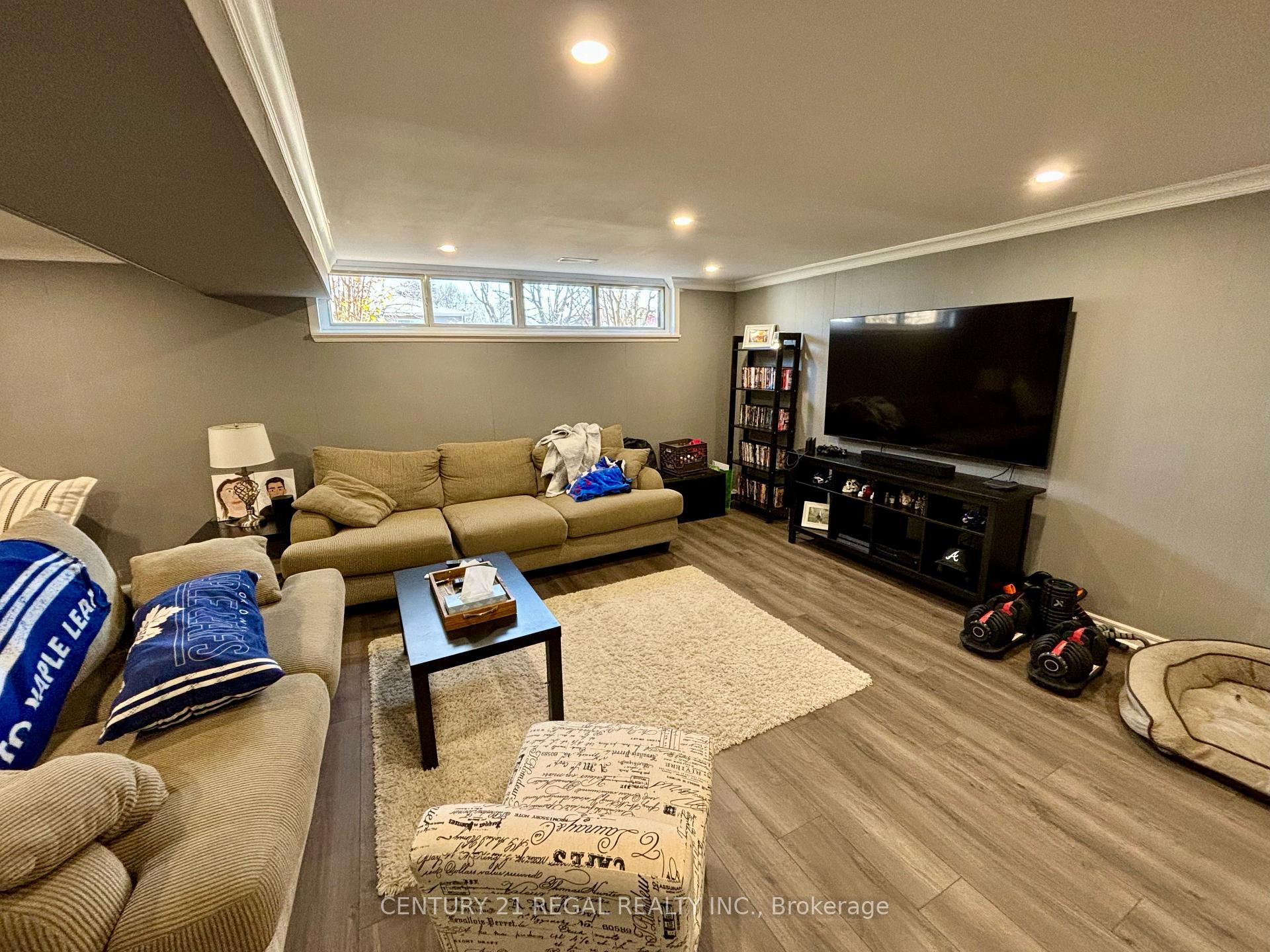 Photo 11 of 904 Modlin Road, Pickering, Bay Ridges — HOMEH