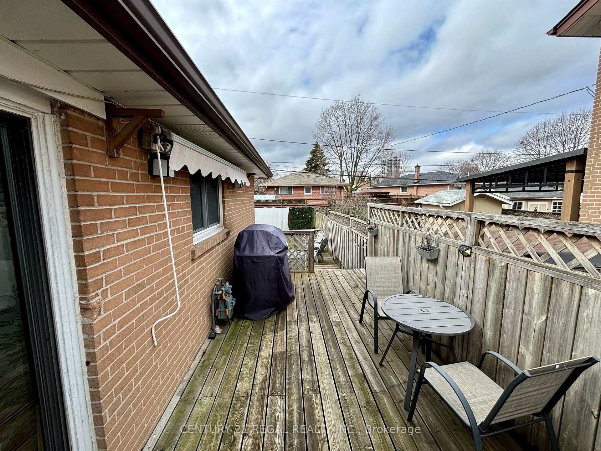Photo 13 of 904 Modlin Road, Pickering, Bay Ridges — HOMEH