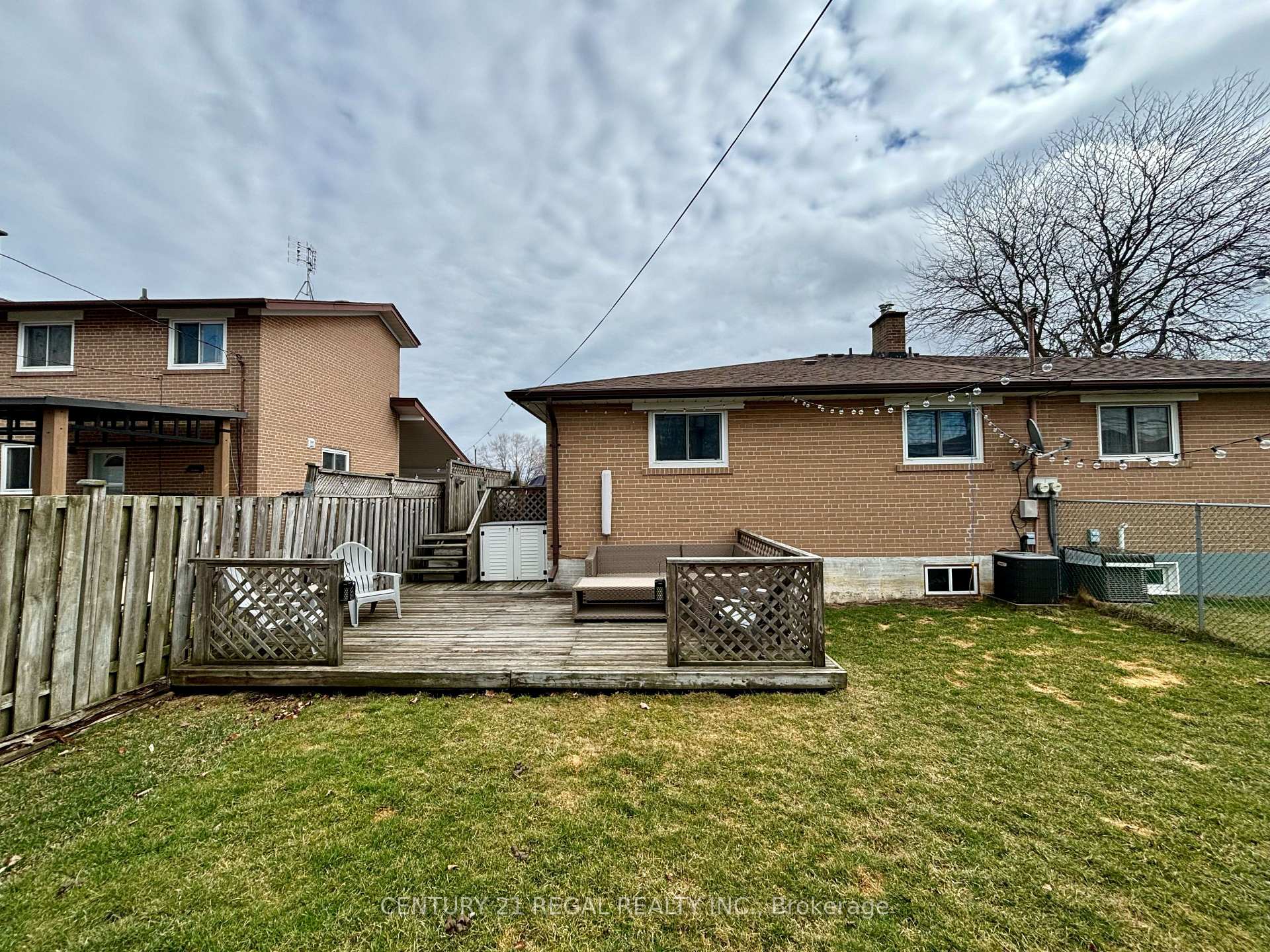 Photo 16 of 904 Modlin Road, Pickering, Bay Ridges — HOMEH