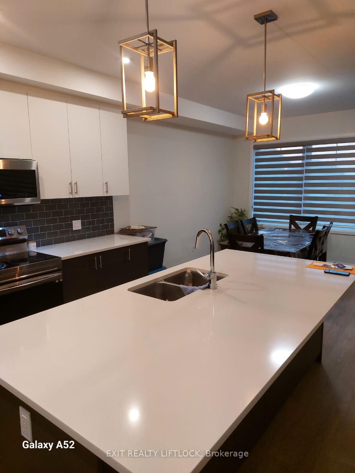 Photo 6 of 539 Clayton Avenue, Peterborough, Monaghan Ward 2 — HOMEH