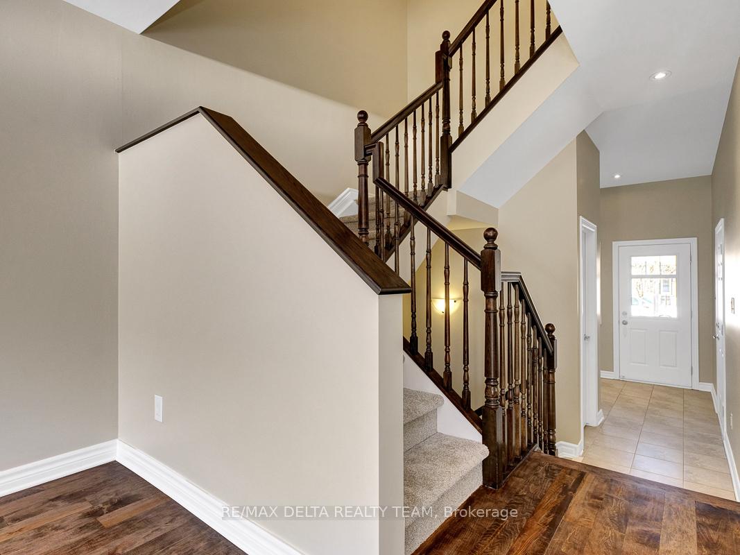 Photo 3 of 202 Gerry Lalonde Drive, Ottawa, Avalon West — HOMEH