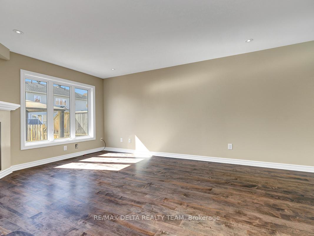 Photo 8 of 202 Gerry Lalonde Drive, Ottawa, Avalon West — HOMEH