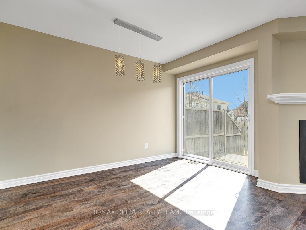 Photo 10 of 202 Gerry Lalonde Drive, Ottawa, Avalon West — HOMEH