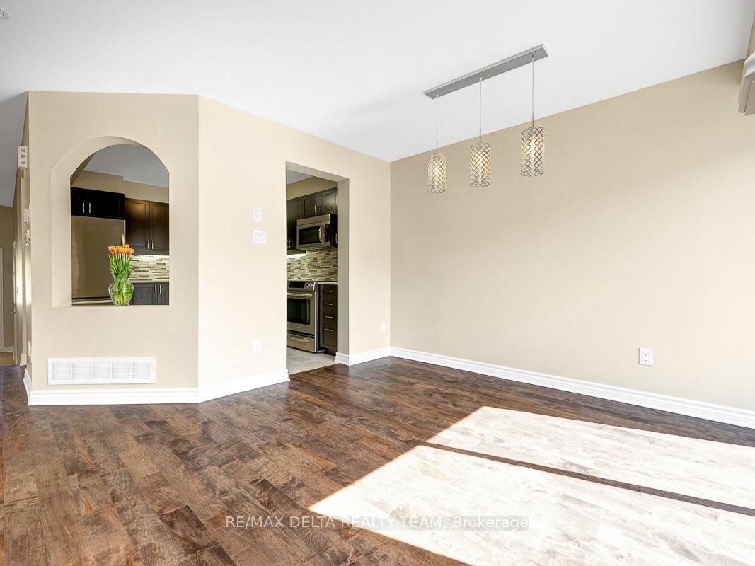 Photo 11 of 202 Gerry Lalonde Drive, Ottawa, Avalon West — HOMEH