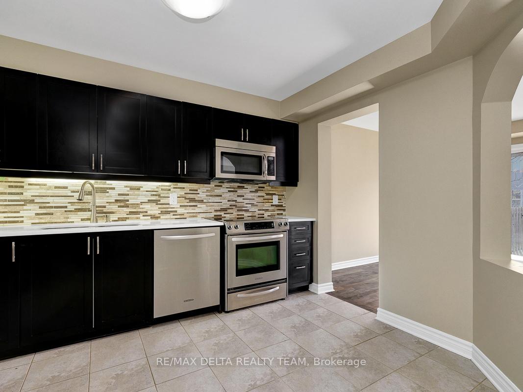 Photo 13 of 202 Gerry Lalonde Drive, Ottawa, Avalon West — HOMEH