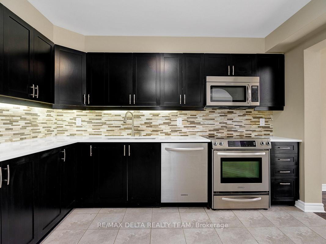 Photo 14 of 202 Gerry Lalonde Drive, Ottawa, Avalon West — HOMEH