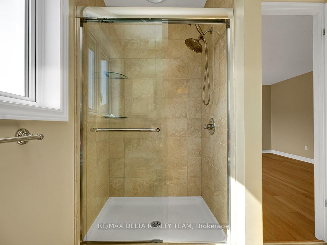 Photo 22 of 202 Gerry Lalonde Drive, Ottawa, Avalon West — HOMEH