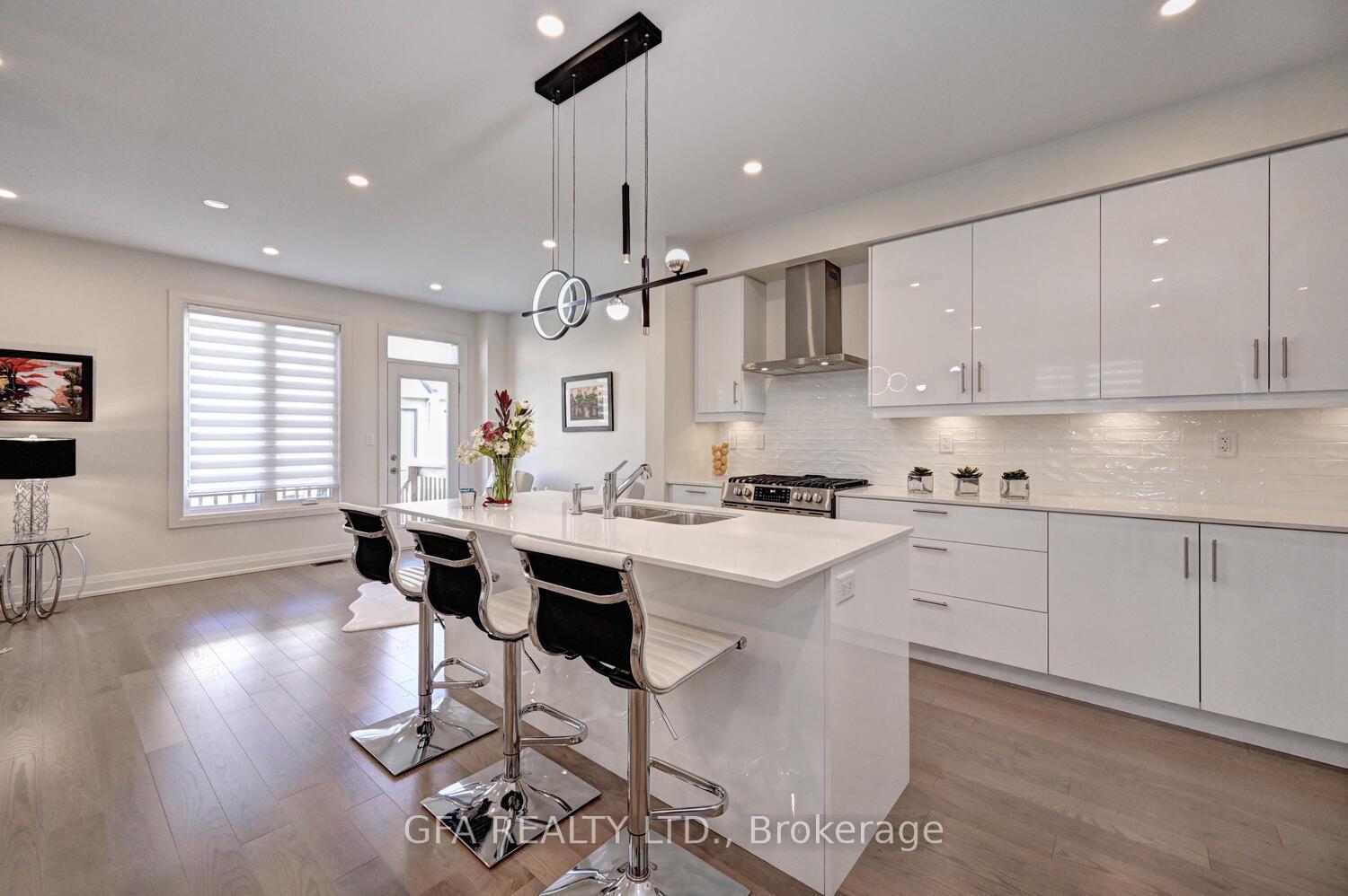 Photo 7 of 477 Bergamot Avenue, Milton, Walker — HOMEH
