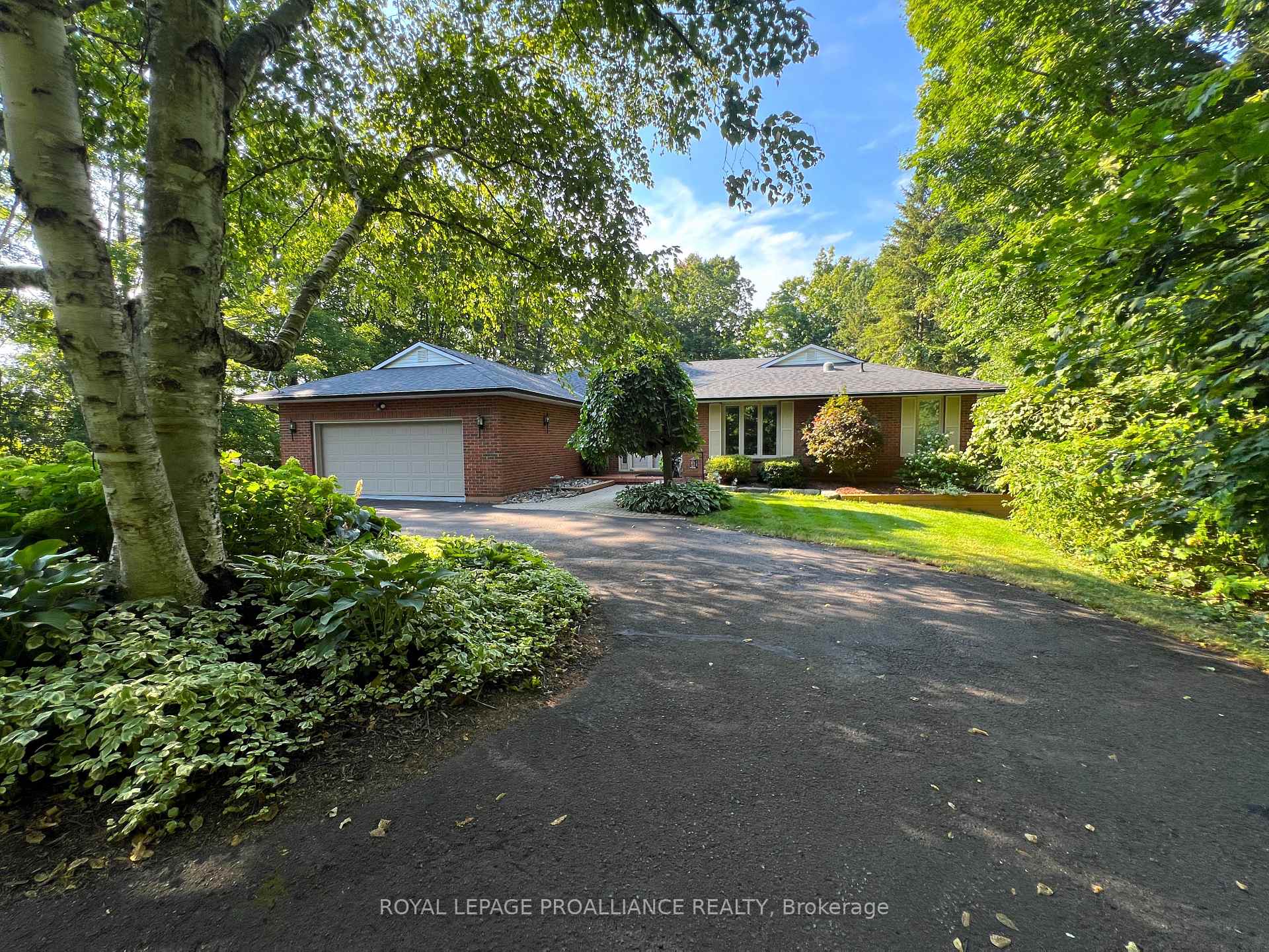 Photo 3 of 1712 County Rd 3, Prince Edward County, Ameliasburg Ward — HOMEH