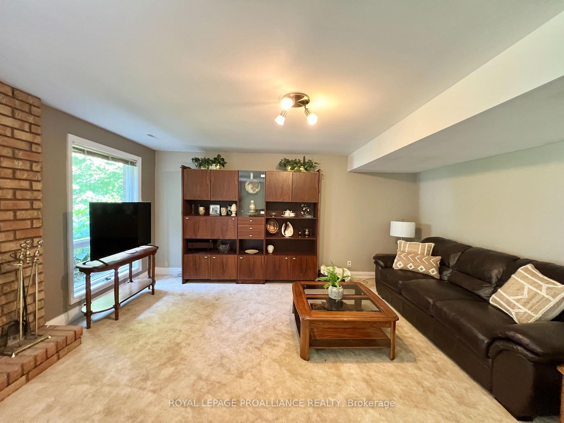 Photo 31 of 1712 County Rd 3, Prince Edward County, Ameliasburg Ward — HOMEH