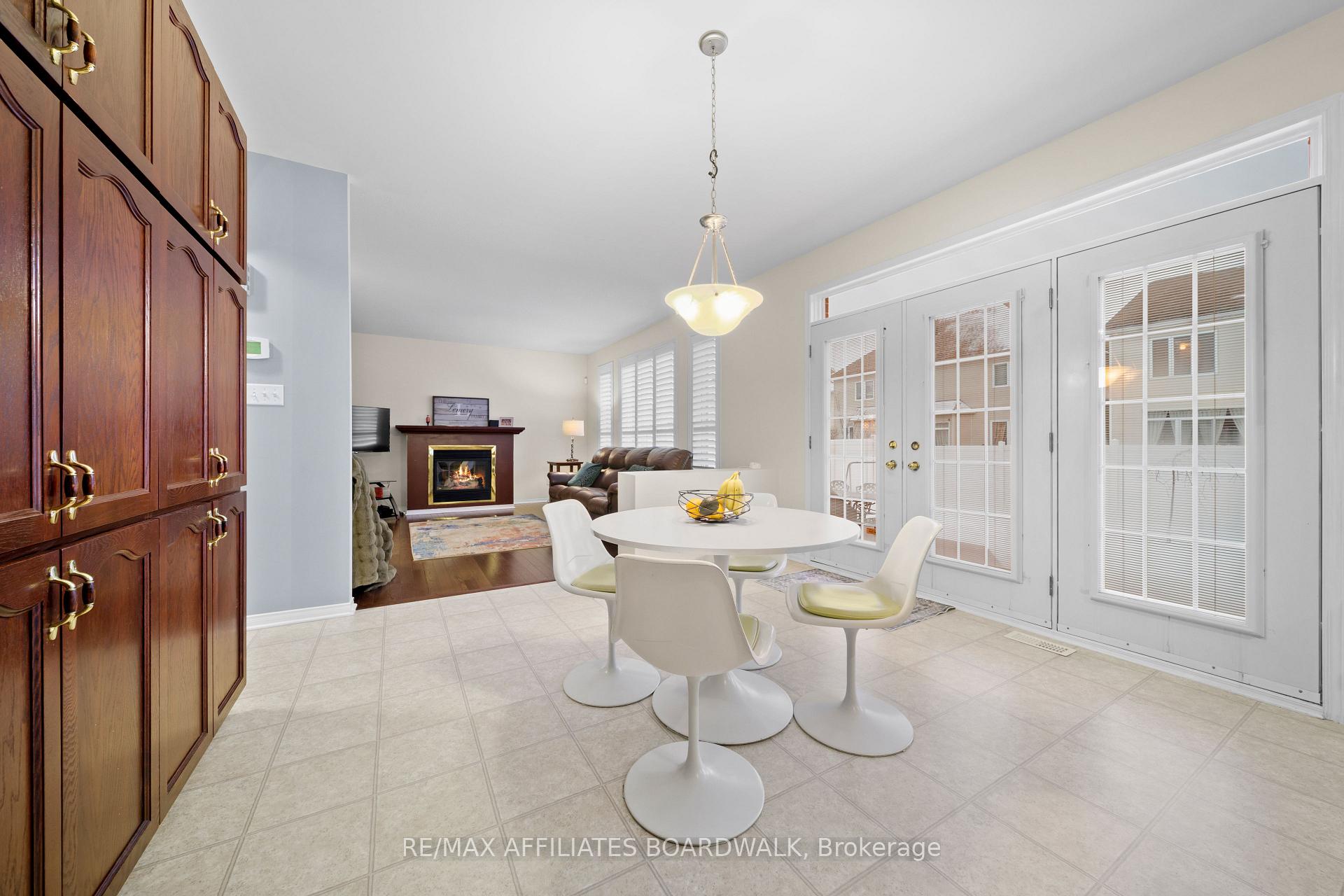 Photo 9 of 634 St Bruno Street, Ottawa, Avalon East — HOMEH
