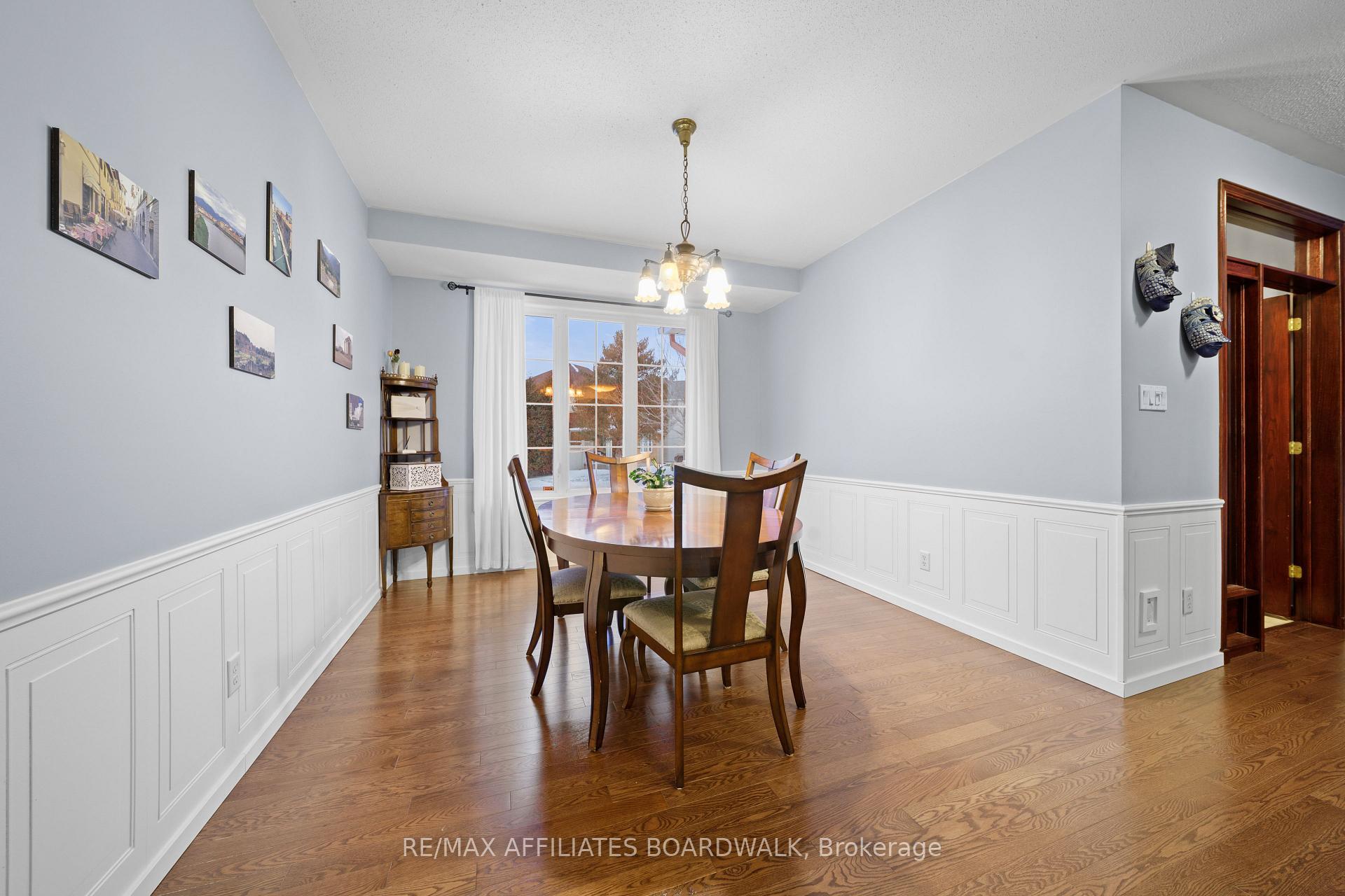 Photo 13 of 634 St Bruno Street, Ottawa, Avalon East — HOMEH