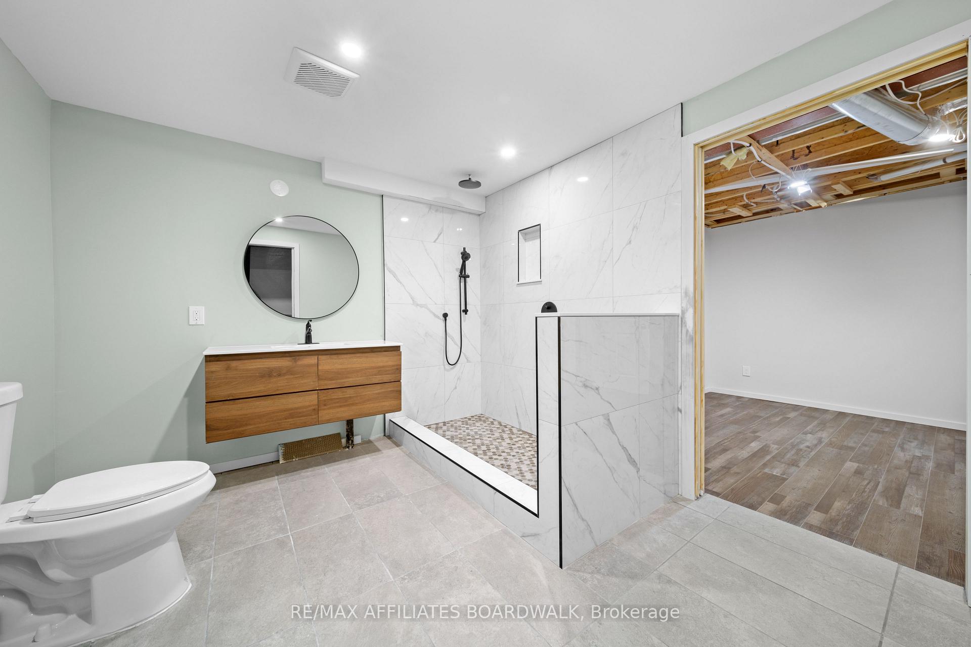 Photo 28 of 634 St Bruno Street, Ottawa, Avalon East — HOMEH