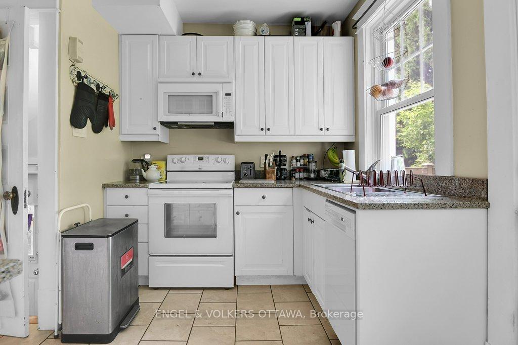 Photo 20 of 141 Minto Place, Ottawa, Rockcliffe — HOMEH