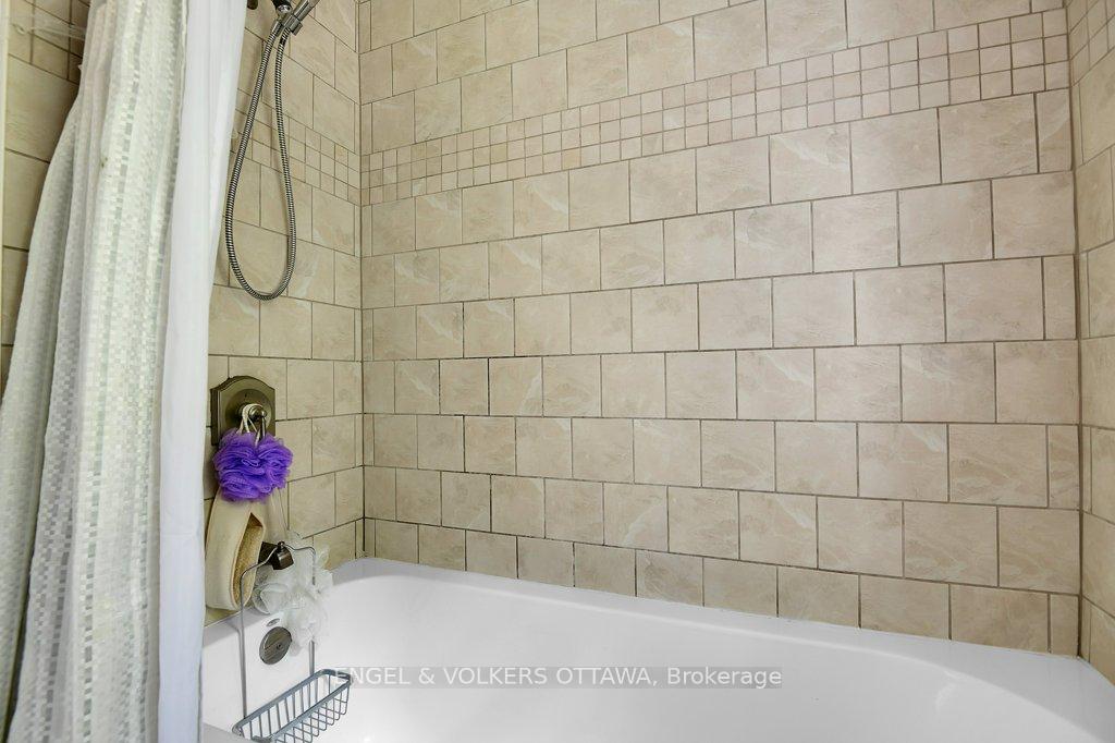Photo 29 of 141 Minto Place, Ottawa, Rockcliffe — HOMEH