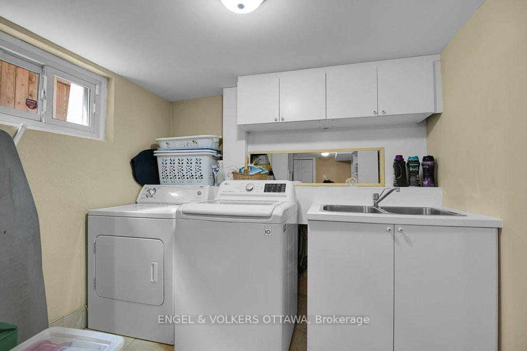 Photo 33 of 141 Minto Place, Ottawa, Rockcliffe — HOMEH