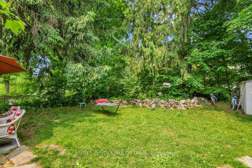 Photo 35 of 141 Minto Place, Ottawa, Rockcliffe — HOMEH