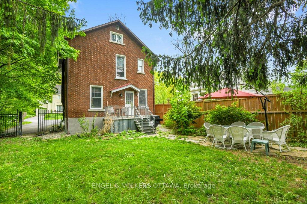 Photo 39 of 141 Minto Place, Ottawa, Rockcliffe — HOMEH