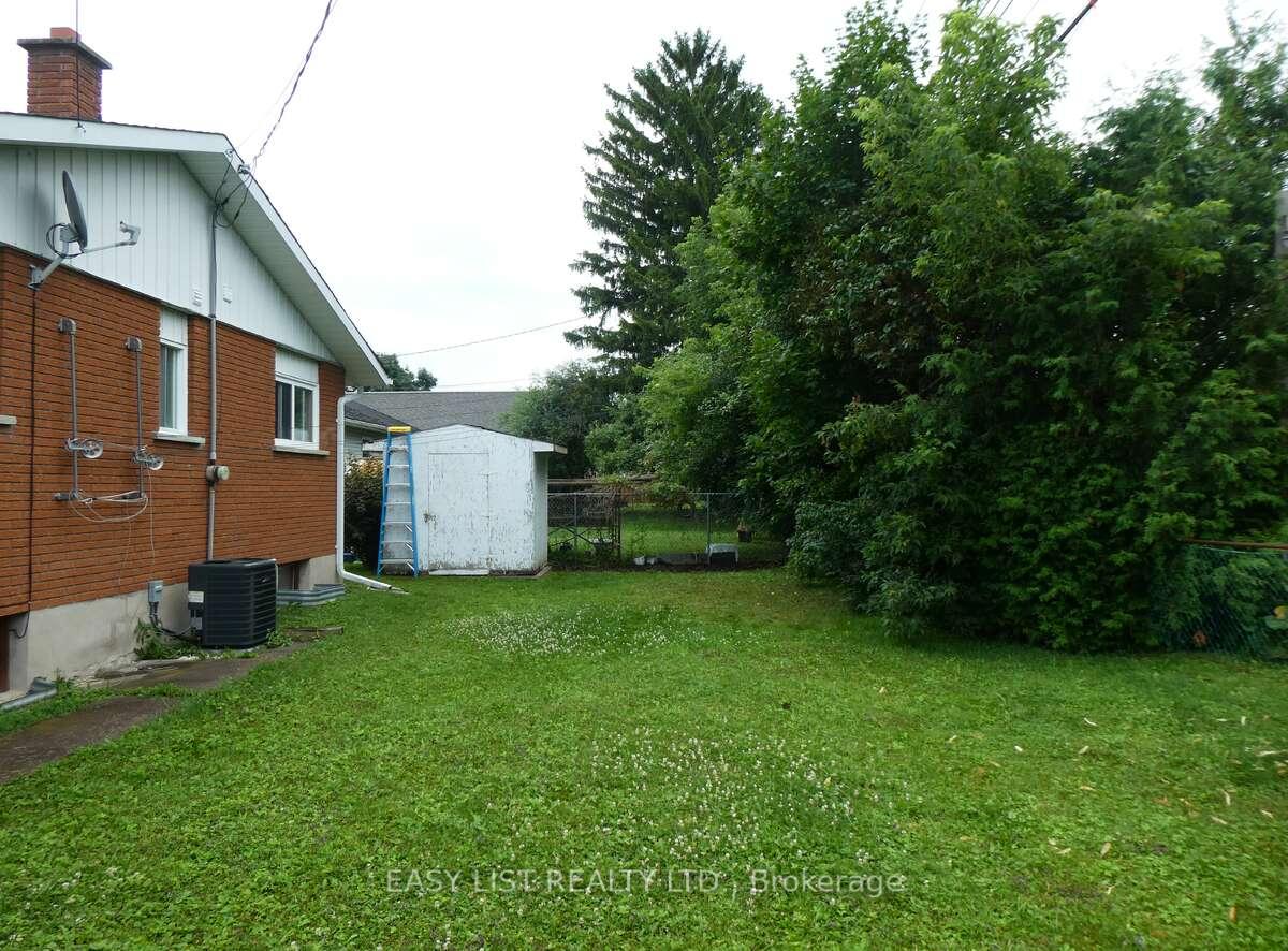 Photo 7 of 24 Wilson Street, Renfrew — HOMEH