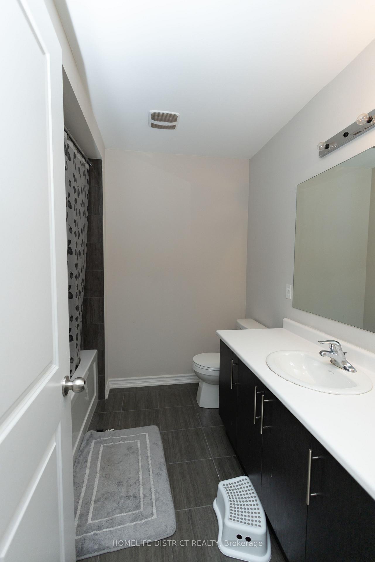 Photo 19 of 1085 Skyridge Boulevard, Pickering, Rural Pickering — HOMEH