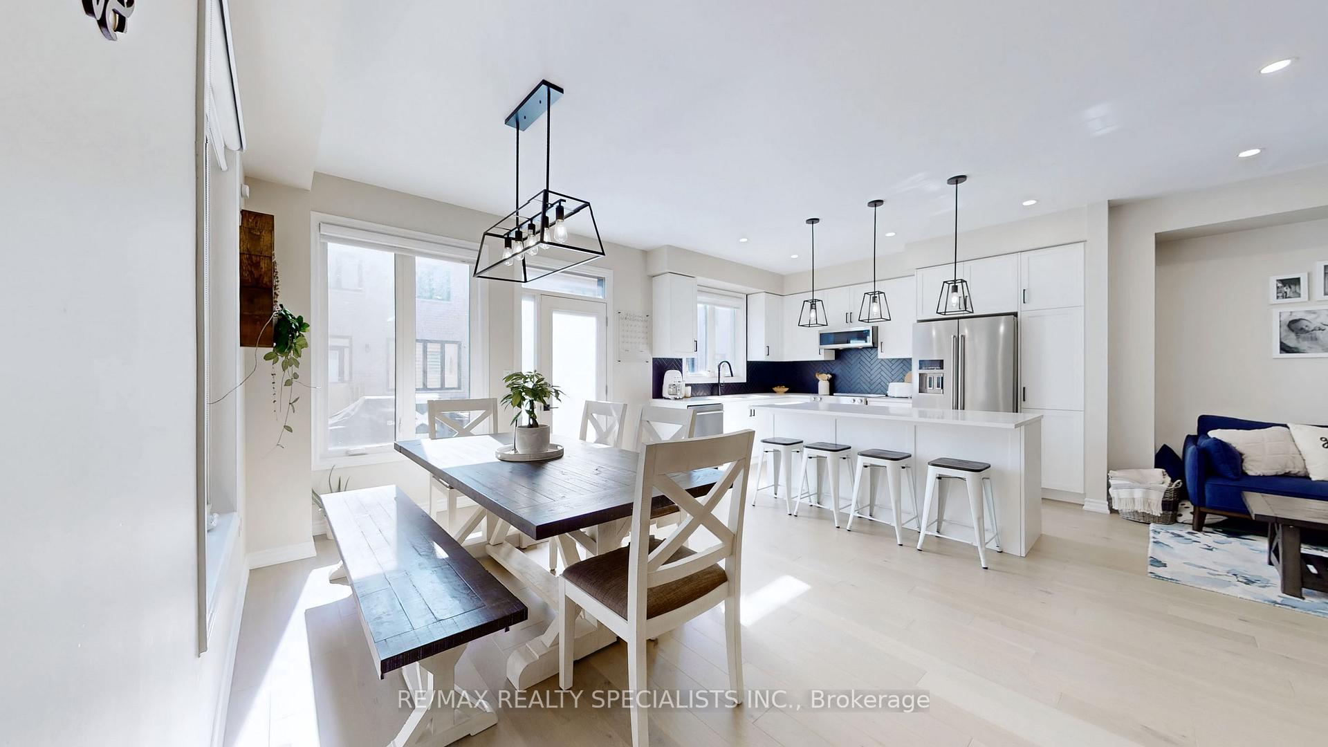 Photo 9 of 462 Bergamot Avenue, Milton, Walker — HOMEH