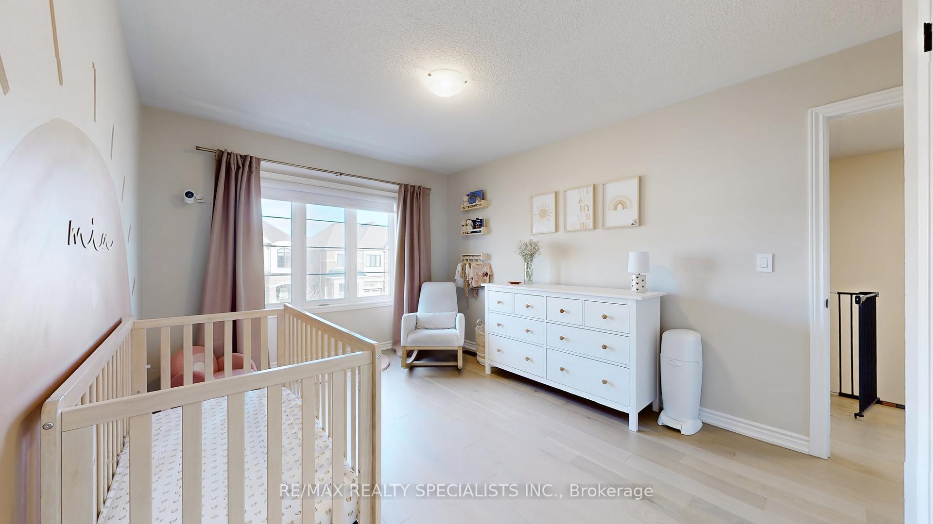 Photo 20 of 462 Bergamot Avenue, Milton, Walker — HOMEH