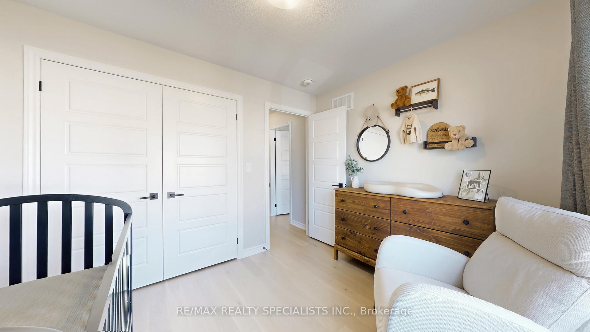 Photo 23 of 462 Bergamot Avenue, Milton, Walker — HOMEH