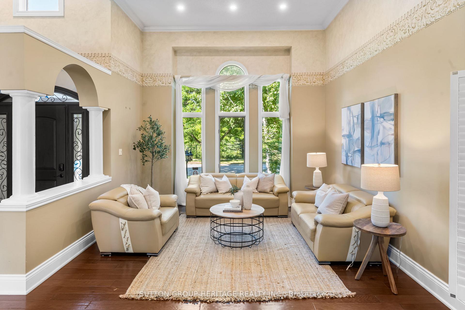 Photo 7 of 2300 Abbott Crescent, Pickering, Brock Ridge — HOMEH