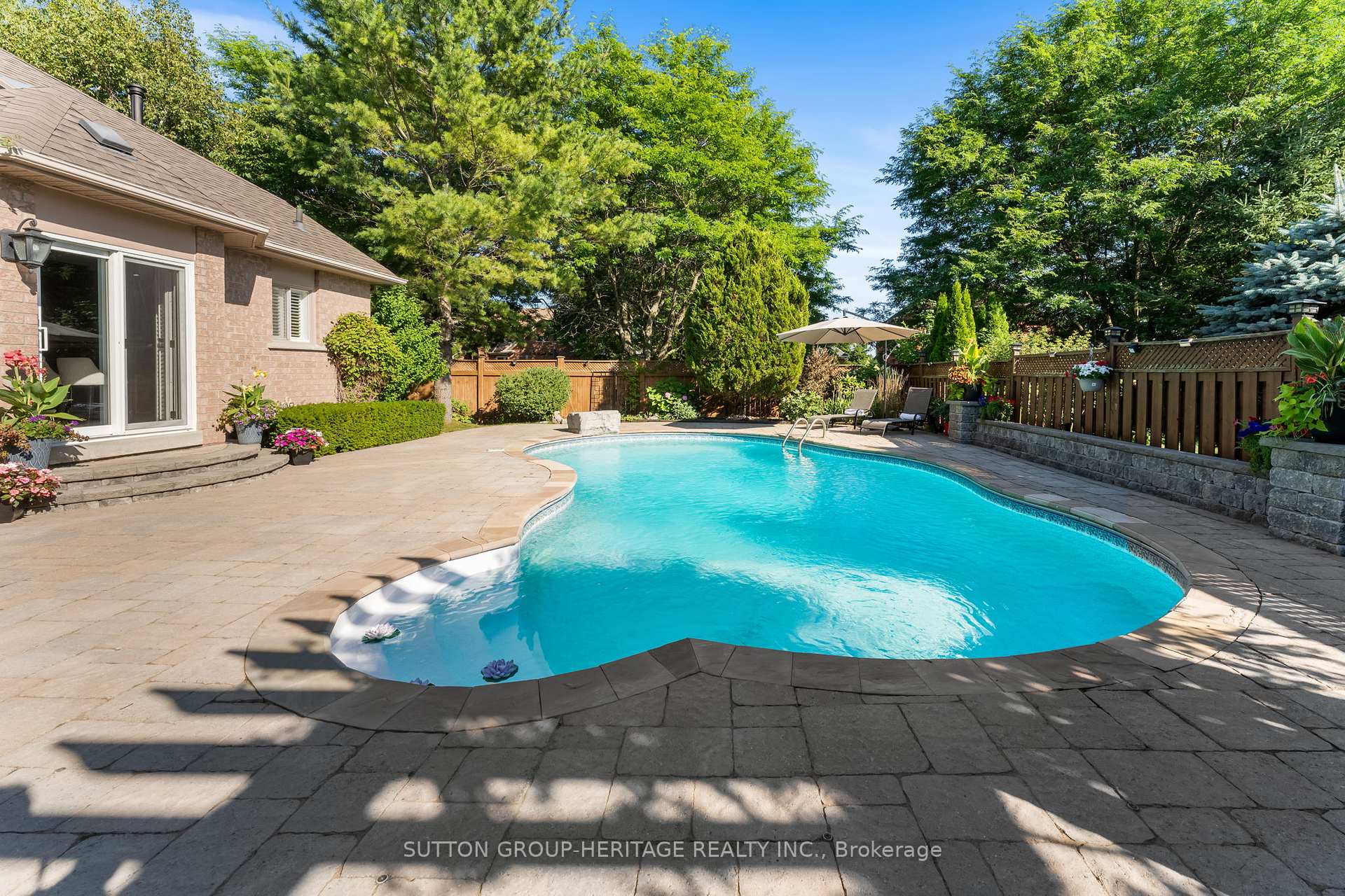 Photo 36 of 2300 Abbott Crescent, Pickering, Brock Ridge — HOMEH