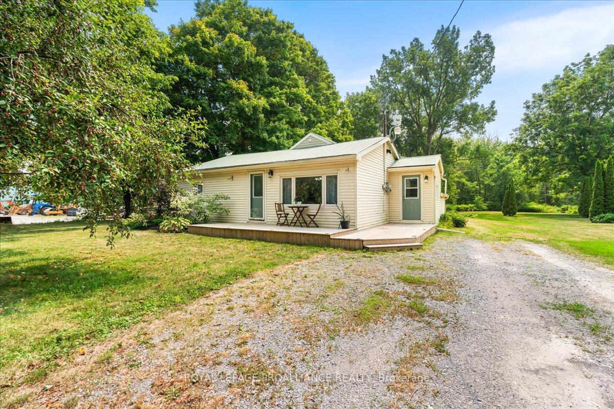 Photo 1 of 123 County Rd 34, Prince Edward County, Hallowell Ward — HOMEH