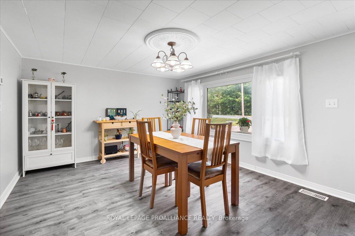 Photo 8 of 123 County Rd 34, Prince Edward County, Hallowell Ward — HOMEH