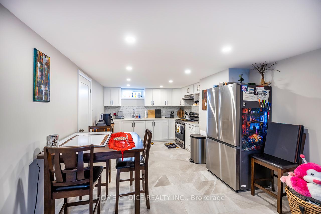 Photo 18 of 288 Windsor Street, Oshawa, Donevan — HOMEH