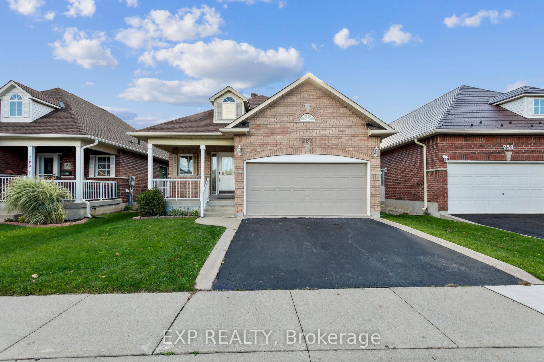 Photo 1 of 262 Centennial Forest Drive, Milton, Timberlea — HOMEH