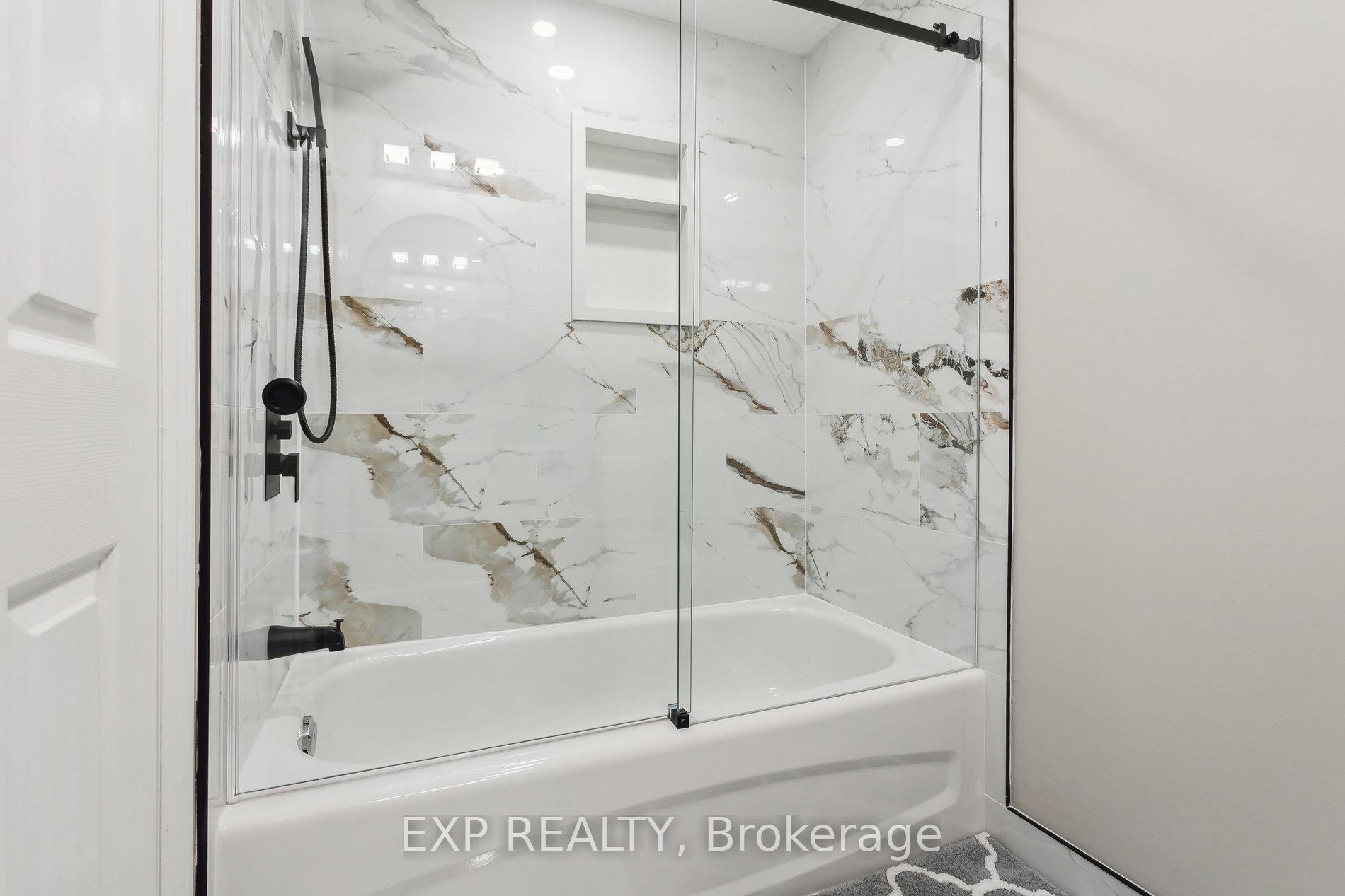 Photo 21 of 262 Centennial Forest Drive, Milton, Timberlea — HOMEH