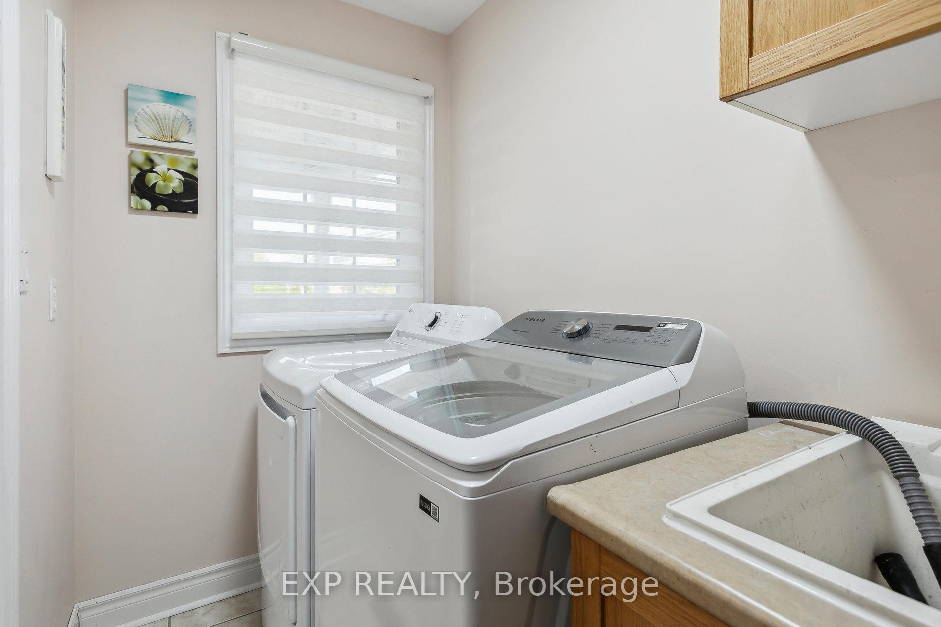 Photo 22 of 262 Centennial Forest Drive, Milton, Timberlea — HOMEH