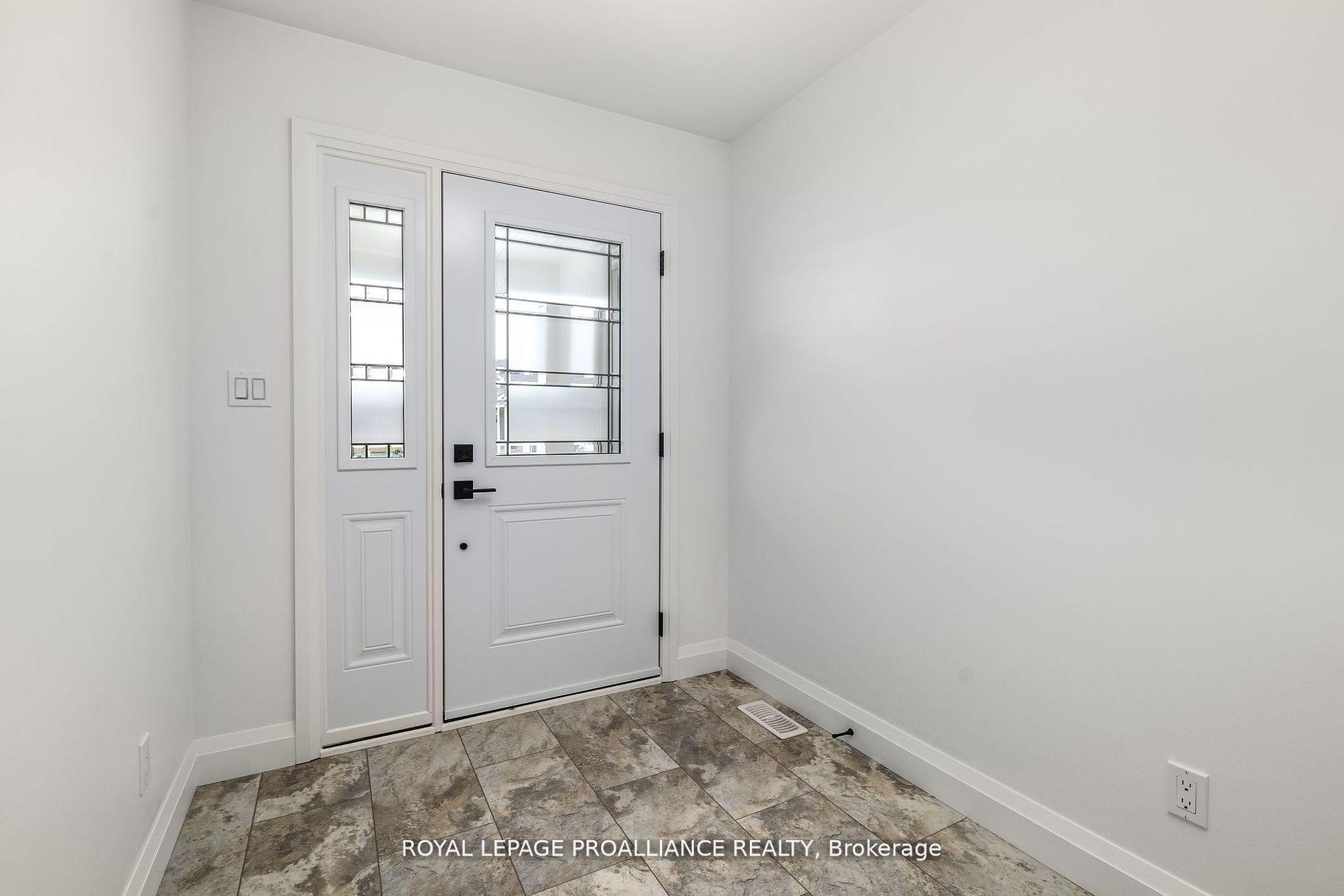 Photo 2 of 72 Stirling Crescent, Prince Edward County, South Marysburg Ward — HOMEH