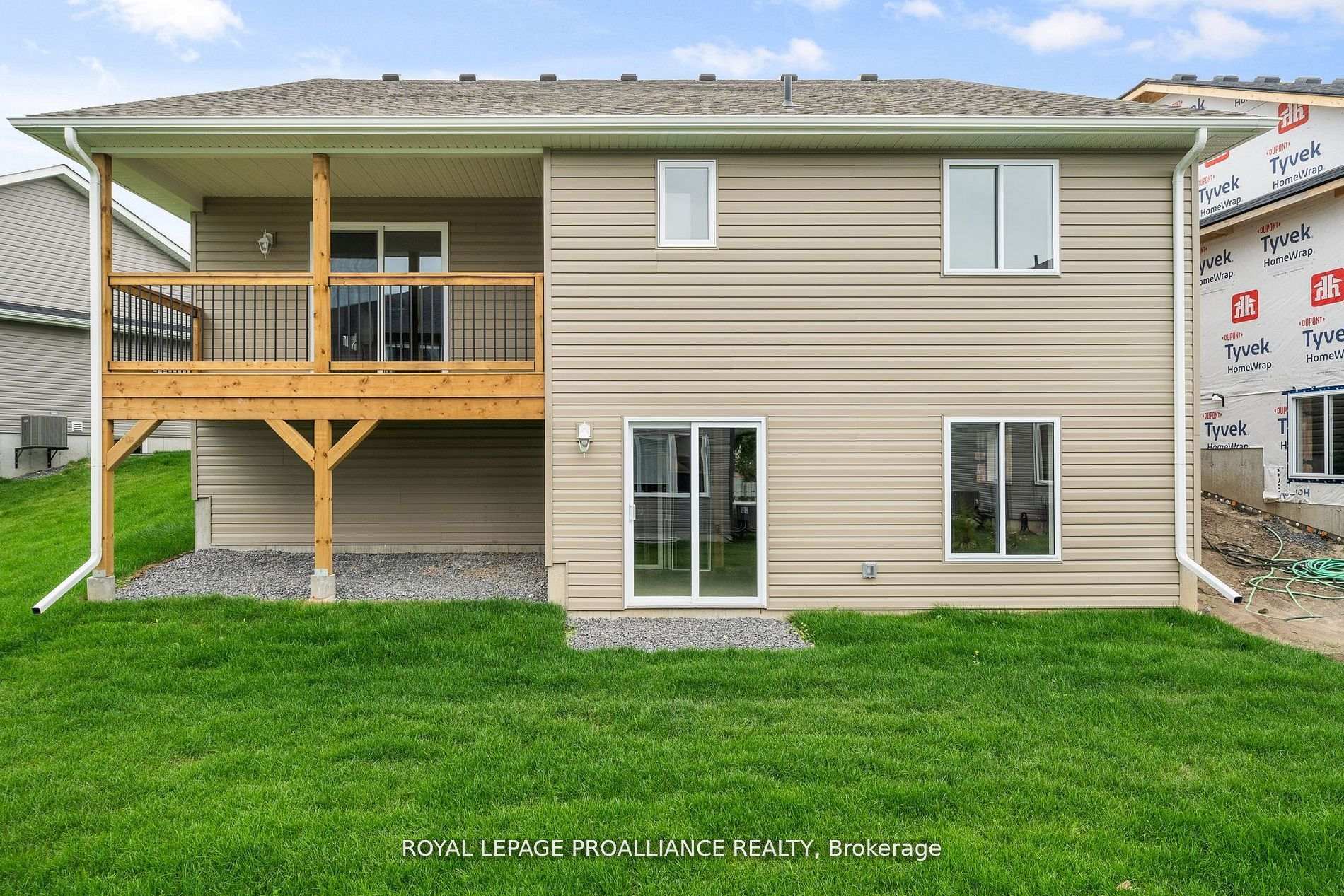 Photo 27 of 72 Stirling Crescent, Prince Edward County, South Marysburg Ward — HOMEH