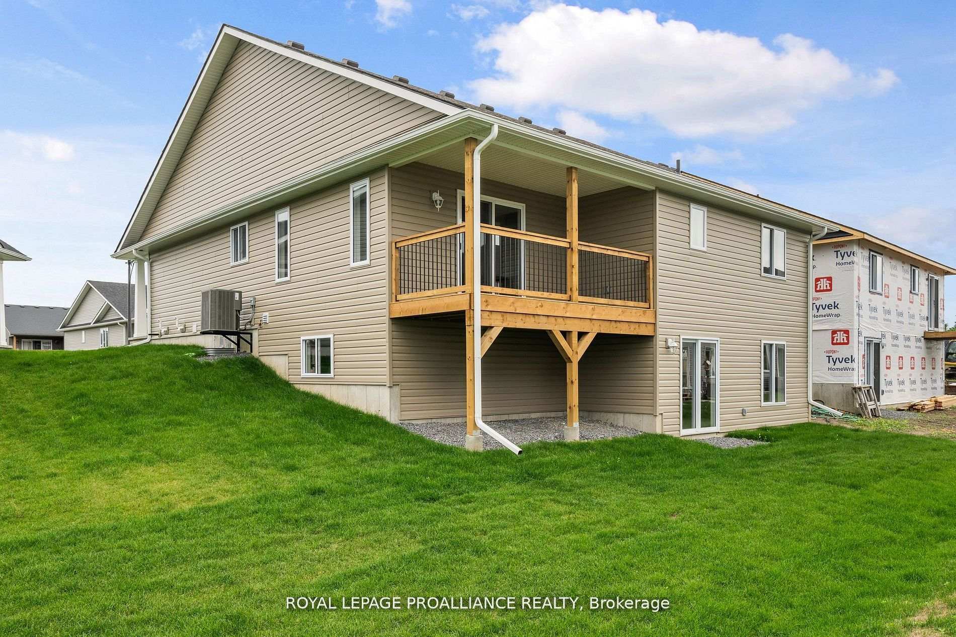 Photo 28 of 72 Stirling Crescent, Prince Edward County, South Marysburg Ward — HOMEH